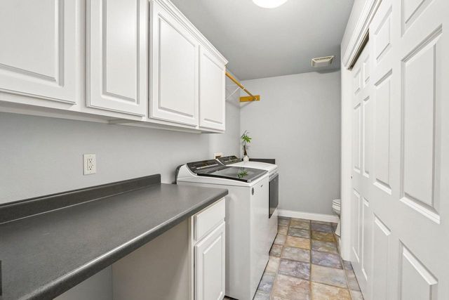 6487 Harvest Moon Court, Waunakee, WI 53597