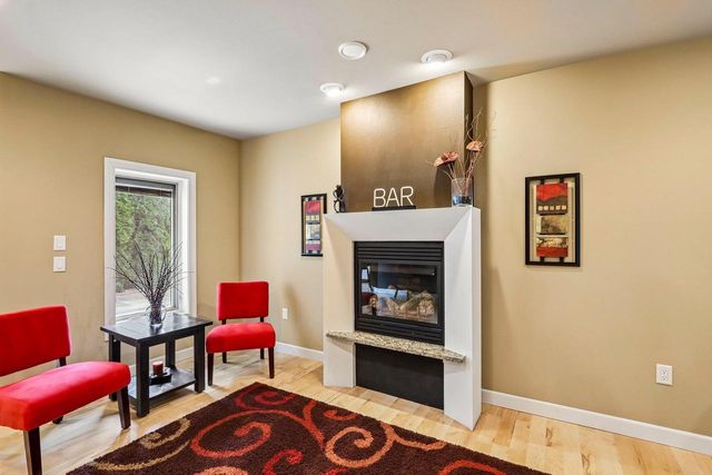 6487 Harvest Moon Court, Waunakee, WI 53597