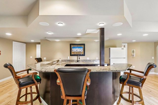 6487 Harvest Moon Court, Waunakee, WI 53597
