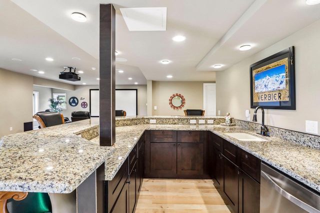 6487 Harvest Moon Court, Waunakee, WI 53597