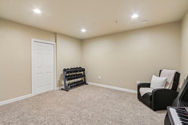 6487 Harvest Moon Court, Waunakee, WI 53597