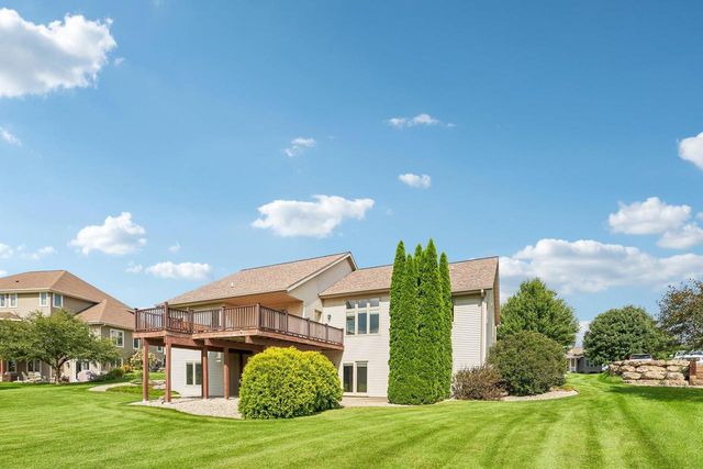 6487 Harvest Moon Court, Waunakee, WI 53597