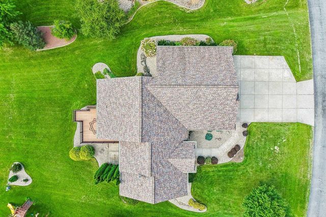 6487 Harvest Moon Court, Waunakee, WI 53597