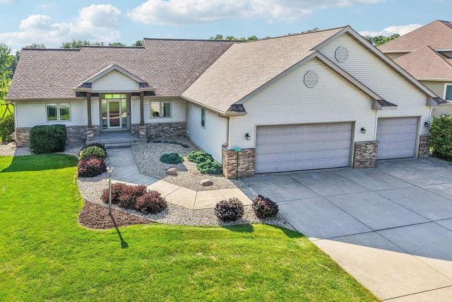 6487 Harvest Moon Court, Waunakee, WI 53597