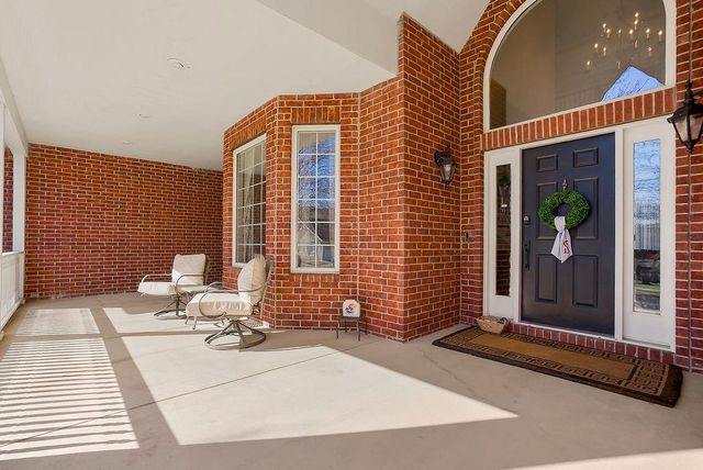 12400 Pembroke Lane, Leawood, KS 66209