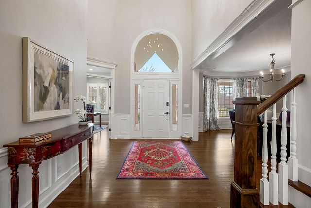 12400 Pembroke Lane, Leawood, KS 66209