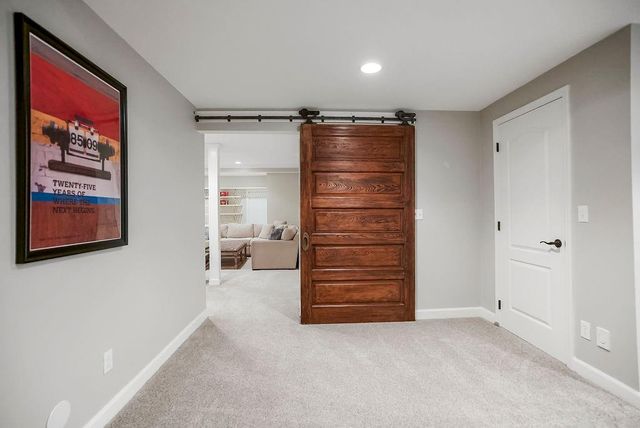 12400 Pembroke Lane, Leawood, KS 66209