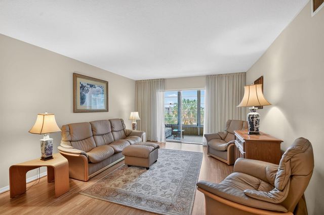 2515 NE 1st Court 4020, Boynton Beach, FL 33435
