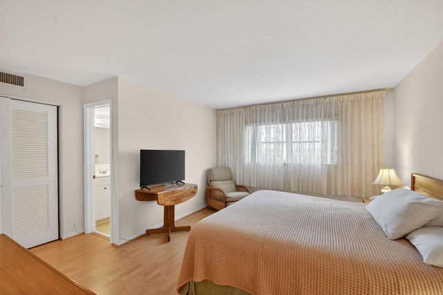 2515 NE 1st Court 4020, Boynton Beach, FL 33435