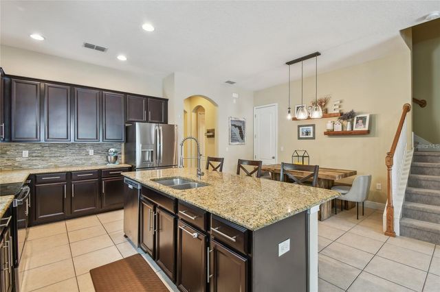 11307 QUIET FOREST DRIVE, Tampa, FL 33635