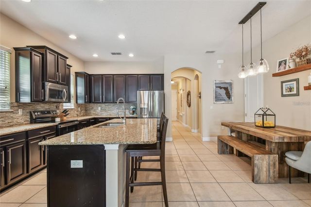 11307 QUIET FOREST DRIVE, Tampa, FL 33635