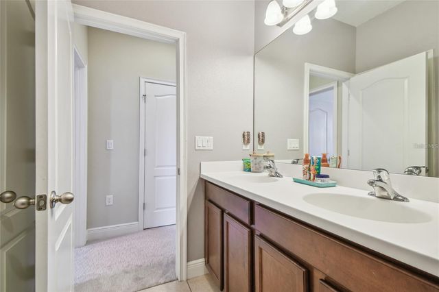 11307 QUIET FOREST DRIVE, Tampa, FL 33635