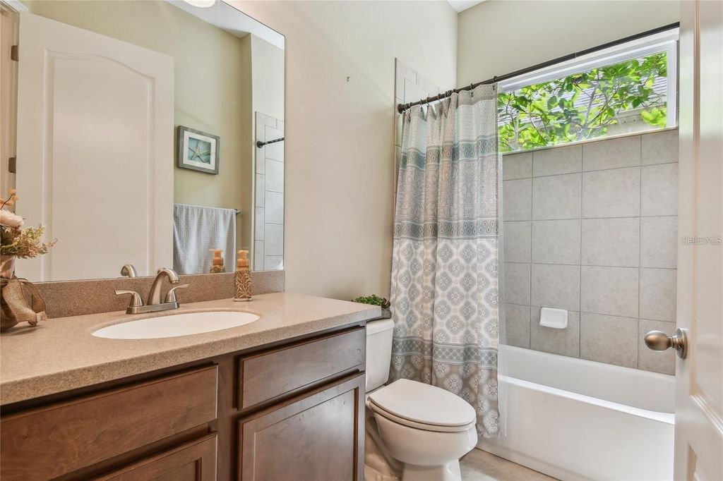 Image 13 of property listing at 11307 QUIET FOREST DRIVE, Tampa, FL 33635