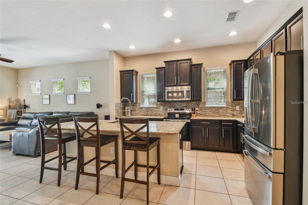 Image 20 of property listing at 11307 QUIET FOREST DRIVE, Tampa, FL 33635