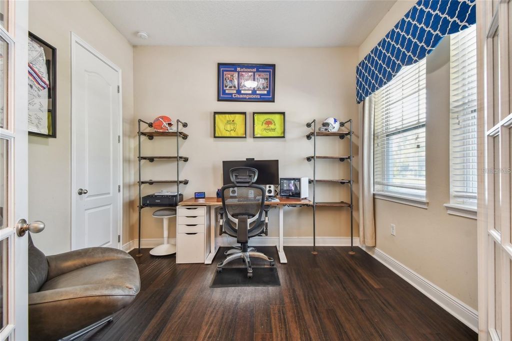 Image 42 of property listing at 11307 QUIET FOREST DRIVE, Tampa, FL 33635