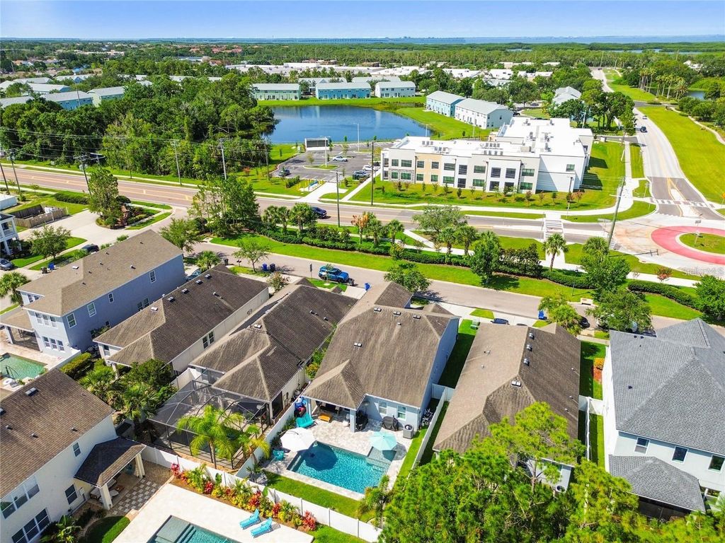 Image 71 of property listing at 11307 QUIET FOREST DRIVE, Tampa, FL 33635