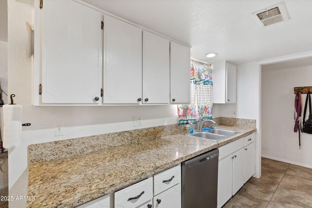 1188 MESQUITE Drive, Sierra Vista, AZ 85635