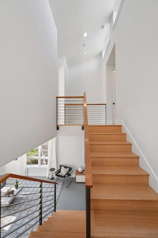 1126 Ocean Avenue, Oakland, CA 94608