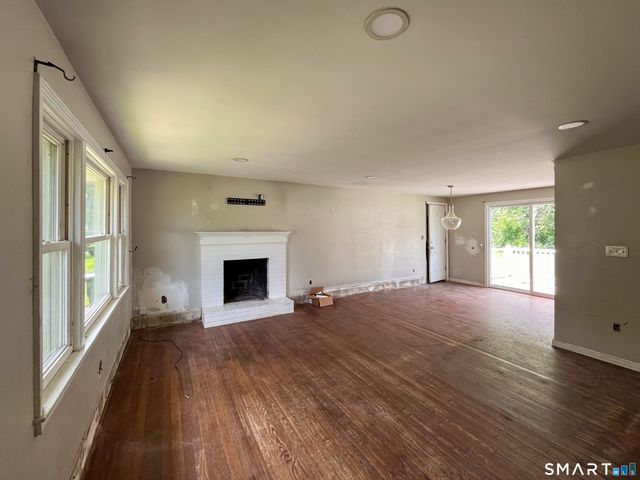 124 Bel Aire Circle, Windsor Locks, CT 06096