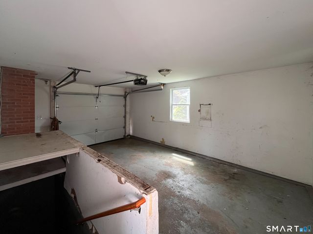 124 Bel Aire Circle, Windsor Locks, CT 06096