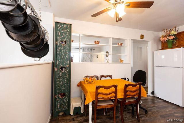 24636 Almond Avenue, Eastpointe, MI 48021