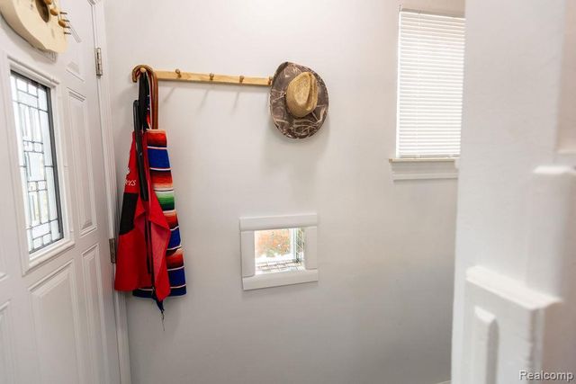 24636 Almond Avenue, Eastpointe, MI 48021