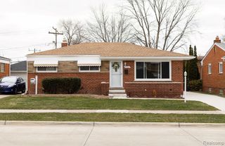24636 Almond Avenue, Eastpointe, MI 48021