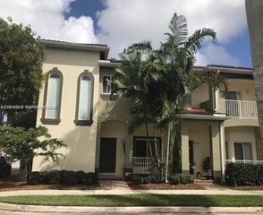 1932 SE 24th Ave, Homestead, FL 33035