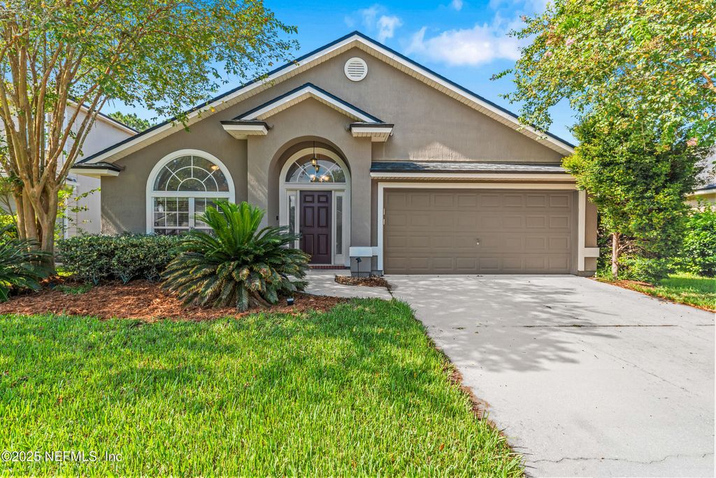 105 CELTIC WEDDING Drive, St. Johns, FL 32259