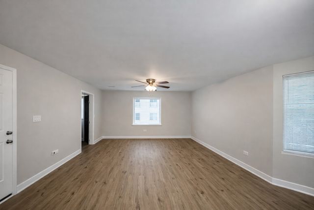 146 S 9th Avenue 2, Maywood, IL 60153