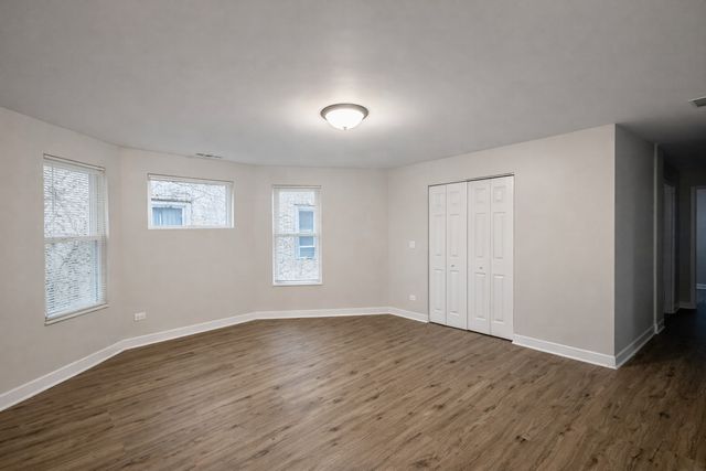 146 S 9th Avenue 2, Maywood, IL 60153