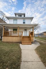 146 S 9th Avenue 2, Maywood, IL 60153