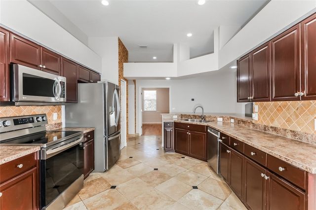 13809 OGAKOR DRIVE, Riverview, FL 33579