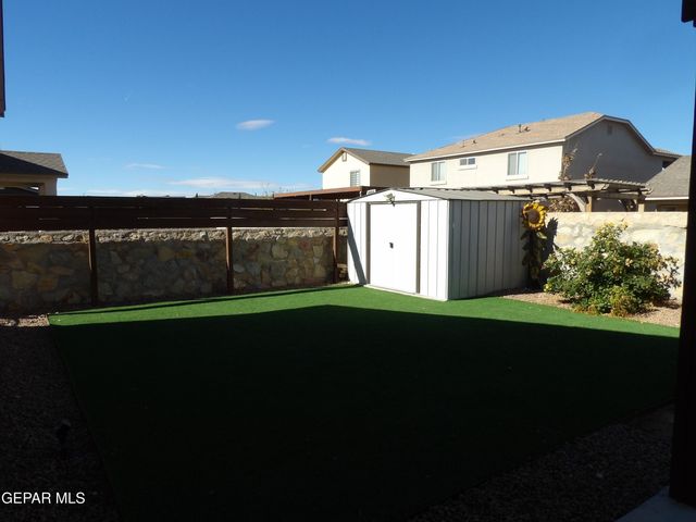 14231 CHARLES POLLOCK Avenue, El Paso, TX 79938