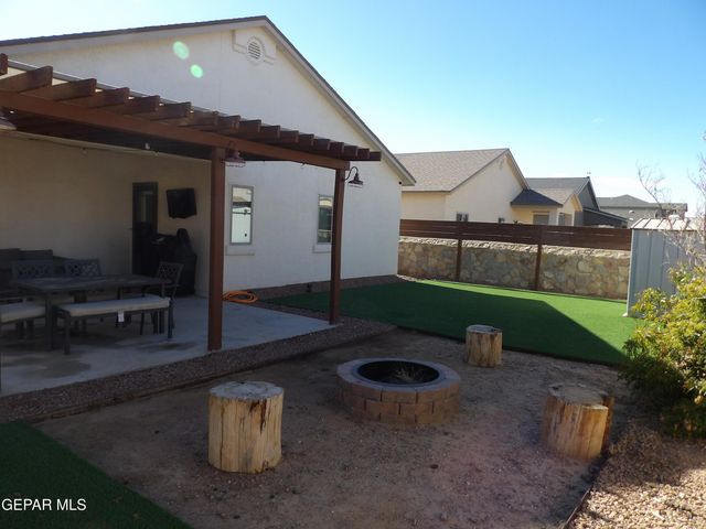 14231 CHARLES POLLOCK Avenue, El Paso, TX 79938