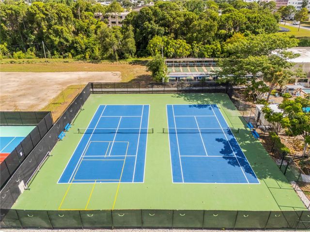 5973 TERRACE PARK DRIVE N 101, St Petersburg, FL 33709