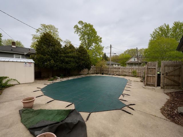 1500 N Trumbull Street, Bay City, MI 48708