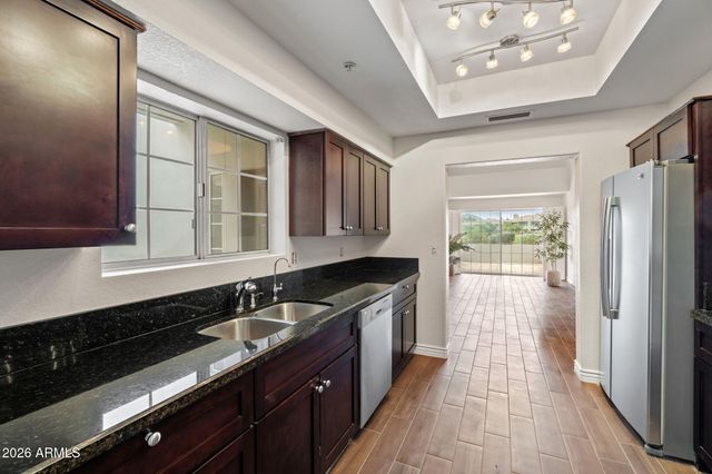 7710 E Gainey Ranch Road 121, Scottsdale, AZ 85258