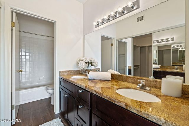 7710 E Gainey Ranch Road 121, Scottsdale, AZ 85258