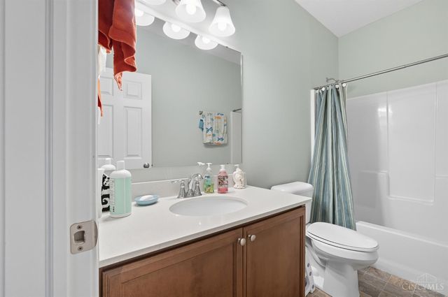 5575 Hoffman Road, Miami Twp, OH 45150