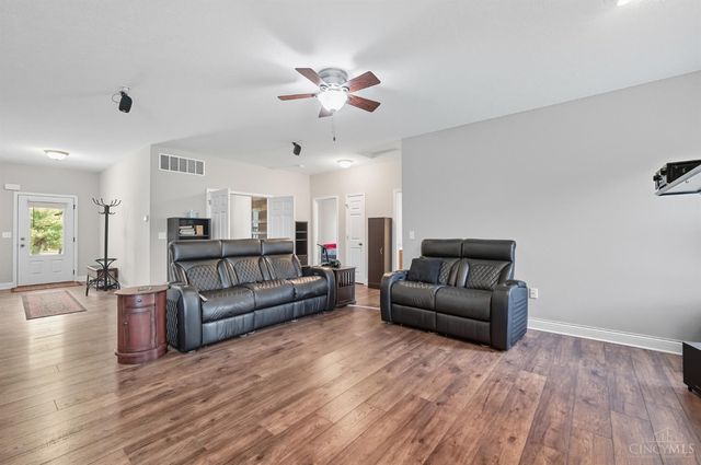 5575 Hoffman Road, Miami Twp, OH 45150