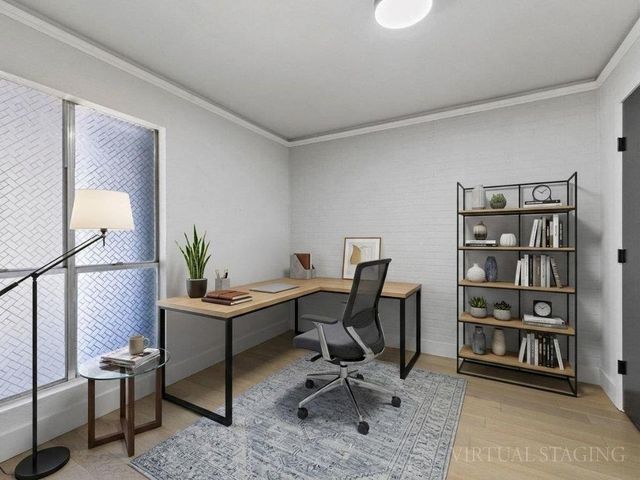 909 Reinli ST 102, Austin, TX 78751