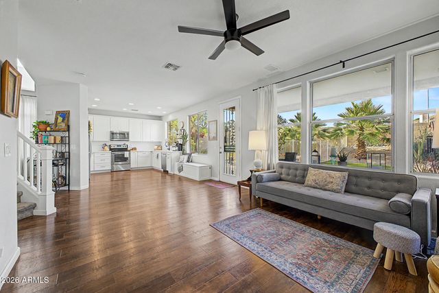 6854 W POTTER Drive, Glendale, AZ 85308