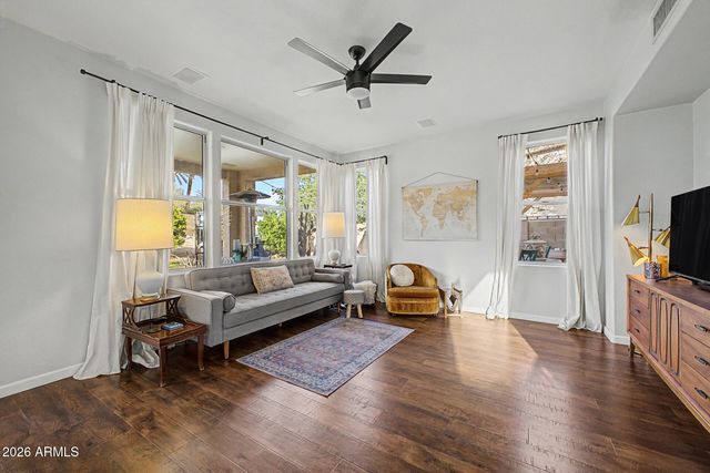 6854 W POTTER Drive, Glendale, AZ 85308