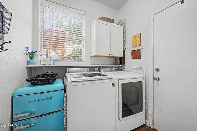 6854 W POTTER Drive, Glendale, AZ 85308