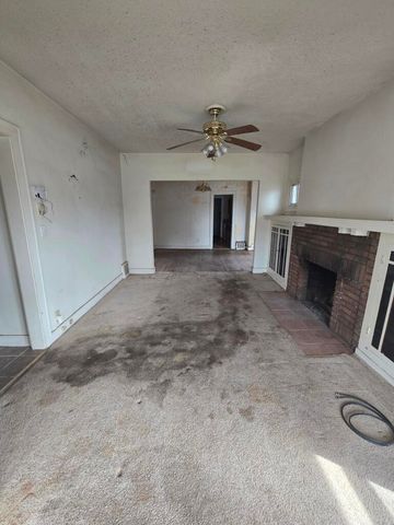 631 Johnson Street, Gary, IN 46402