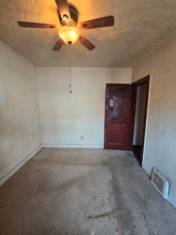 631 Johnson Street, Gary, IN 46402