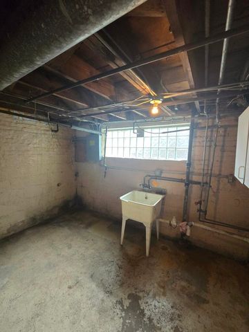 631 Johnson Street, Gary, IN 46402