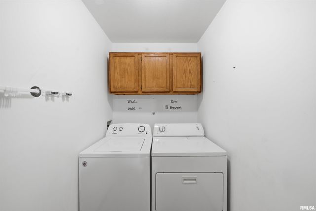 315 OAKBROOK Drive, East Peoria, IL 61611