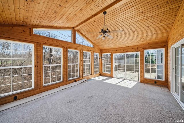 315 OAKBROOK Drive, East Peoria, IL 61611